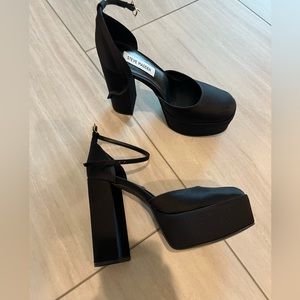 Steve Madden platform heels